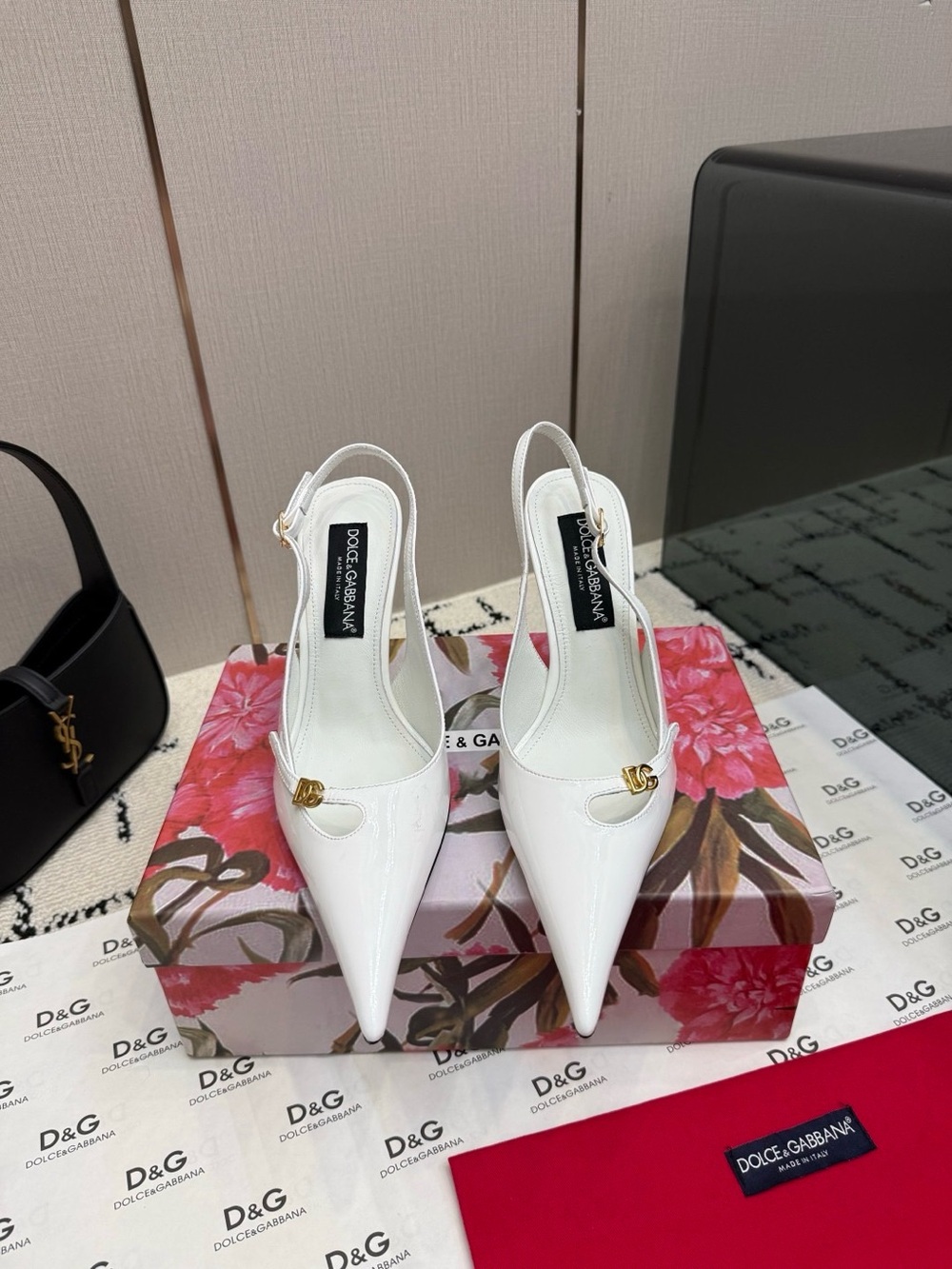 Dolce & Gabbana White Pointed Slingback Pumps - Picture 2 of 8